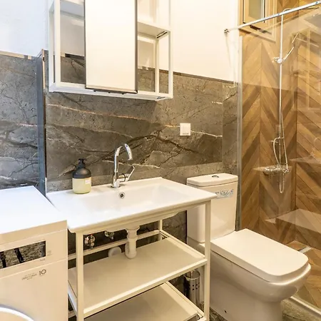 Historic In Old Town Heart Apartman *