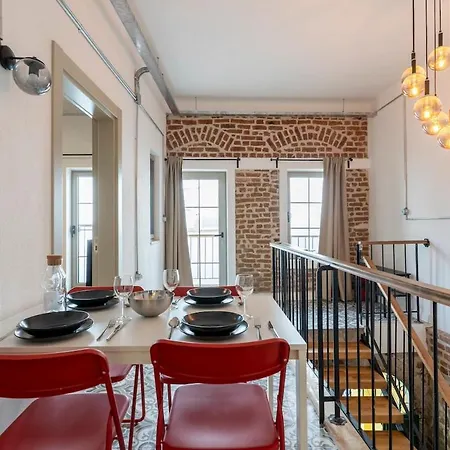 Historic In Old Town Heart Апартаменты Измир