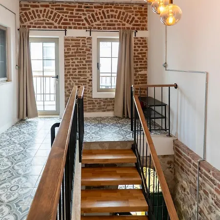 Historic In Old Town Heart * Измир