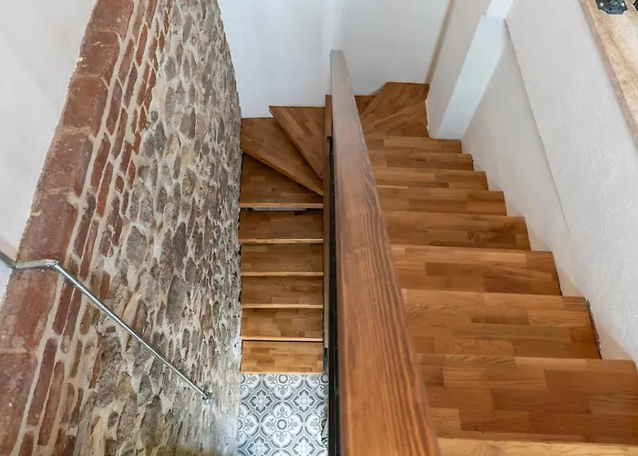 Historic In Old Town Heart * إزمير